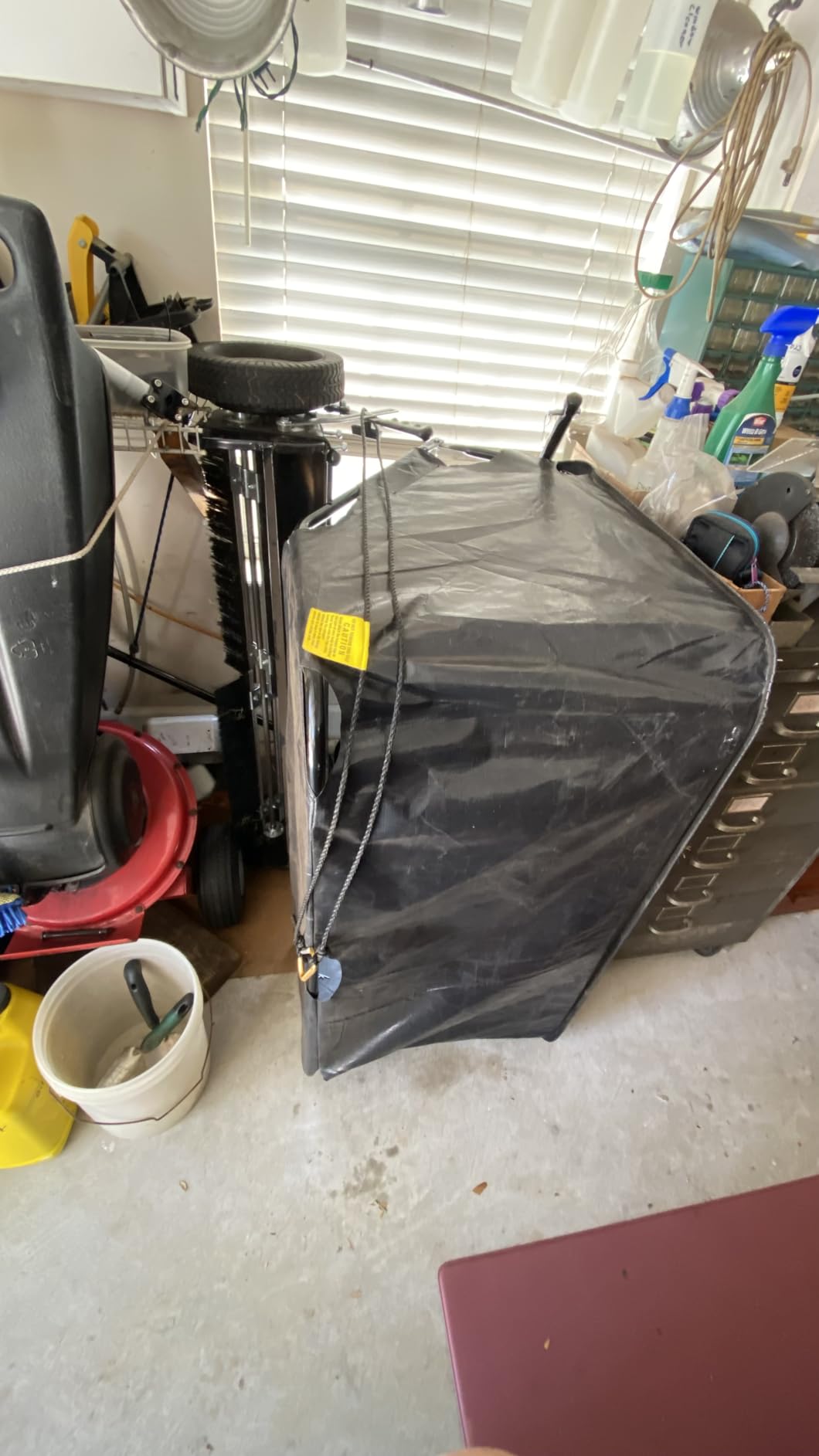 Agri-Fab 42 In Tow-Behind Lawn Sweeper with 12 Cu Ft Hopper Bag, Adjustable Brush Height and Easy Dump Rope customer photo 2