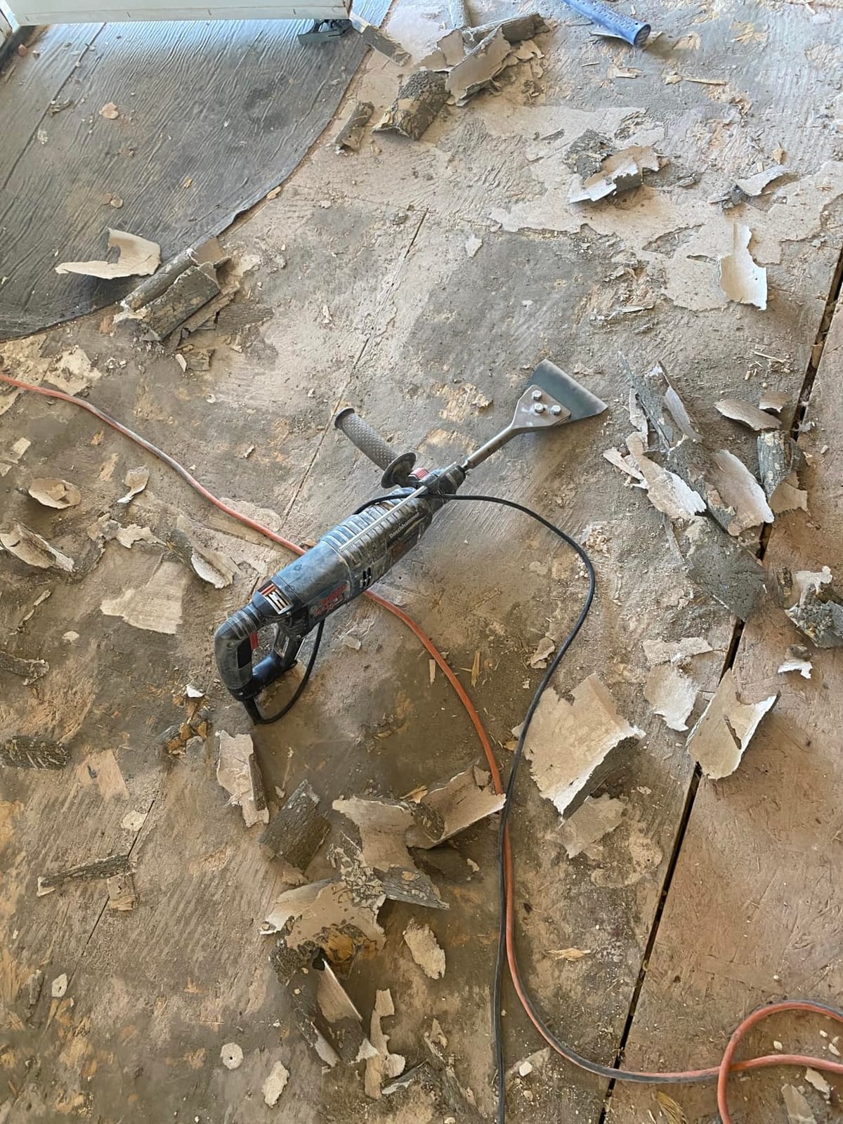 BOSCH 11255VSR Bulldog Xtreme 8 Amp 1-Inch Corded Variable Speed SDS-Plus Concrete/Masonry Rotary Hammer Drill customer photo 1