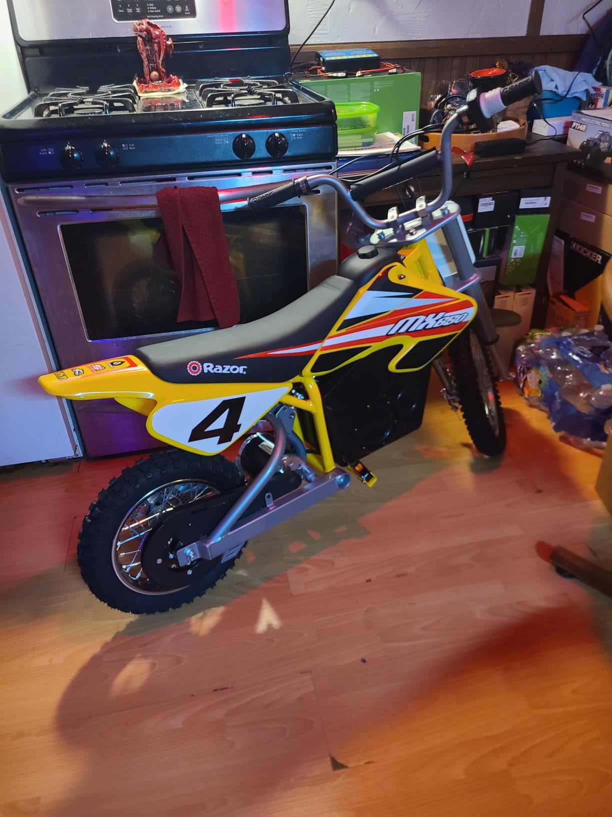 Razor MX650 Dirt Rocket Off-Road Motocross Bike - 36V Electric Ride-On, Up to 17 mph, Dual Suspension, Hand-Operated Dual Brakes, Twist Grip Throttle, Authentic Motocross Bike Geometry customer photo 1