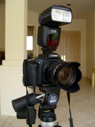 Canon Speedlite 580EX II Flash for Canon EOS Digital SLR Cameras customer photo 1
