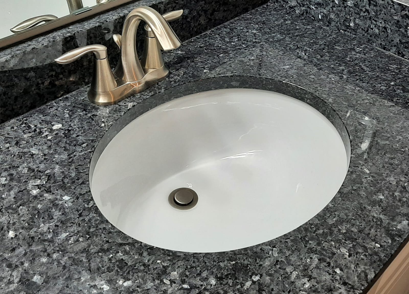 Moen Eva Brushed Nickel Two-Handle 4-Inch Centerset Bathroom Faucet with Drain Assembly, Bathroom Faucets for Sink 3-Hole, 6410BN customer photo 1