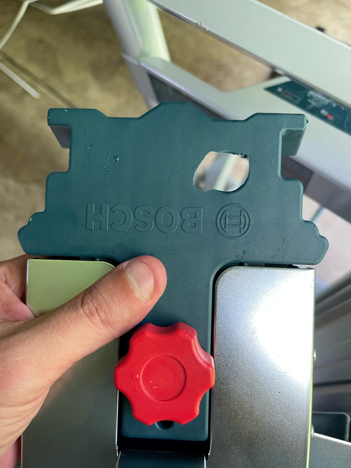 Bosch T4B Gravity-Rise Miter Saw Stand with Wheels customer photo 2
