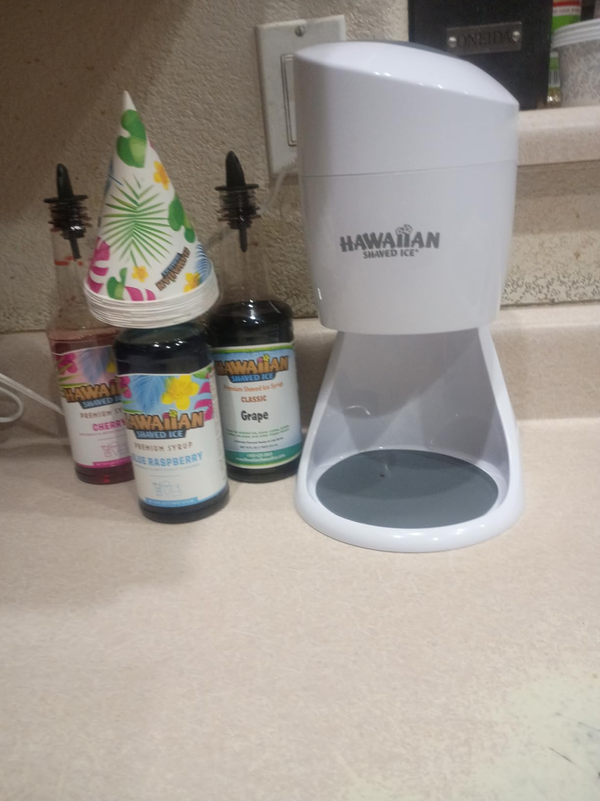 Hawaiian Shaved Ice Machine Kit - 3 Flavors, 25 Cups, Straws, Pourers, Ice Molds customer photo 2
