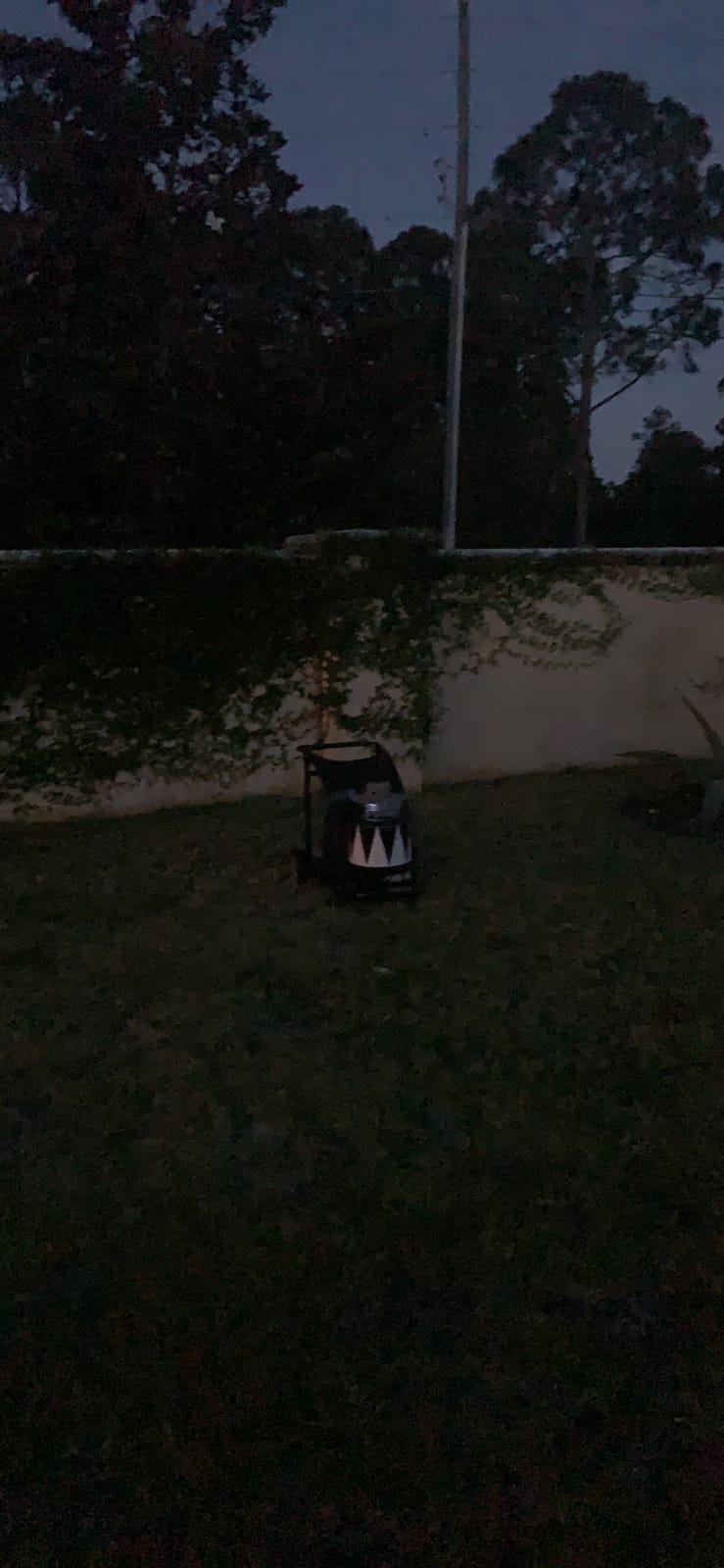 SkeeterVac SV5100 Outdoor Mosquito & Backyard Insect Trap, 1+ Acre Coverage | 1+ Acre Coverage customer photo 2