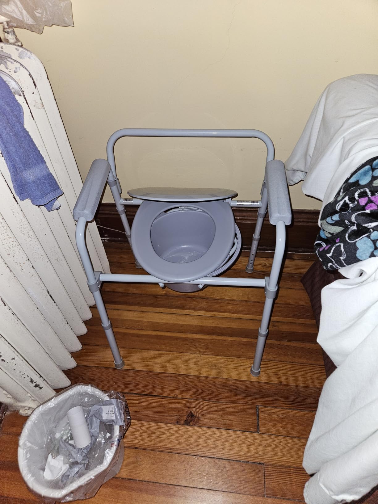 Drive Medical Folding Bedside Commode, Adjustable Height, Supports 350 lb customer photo 2