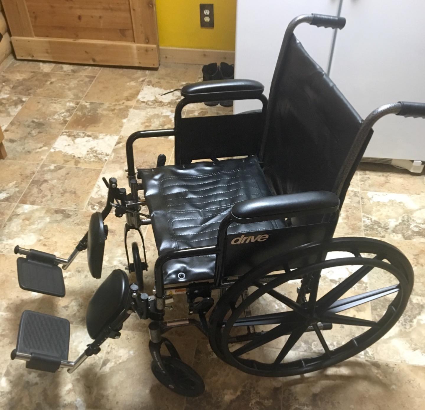 Drive Medical SSP220DDA-ELR Silver Sport 2 Transport Wheelchair, Black | Full-Reclining Transport Chair Features Detachable Desk Arms and Swing-Away Elevating Leg Rest for Added Comfort customer photo 2