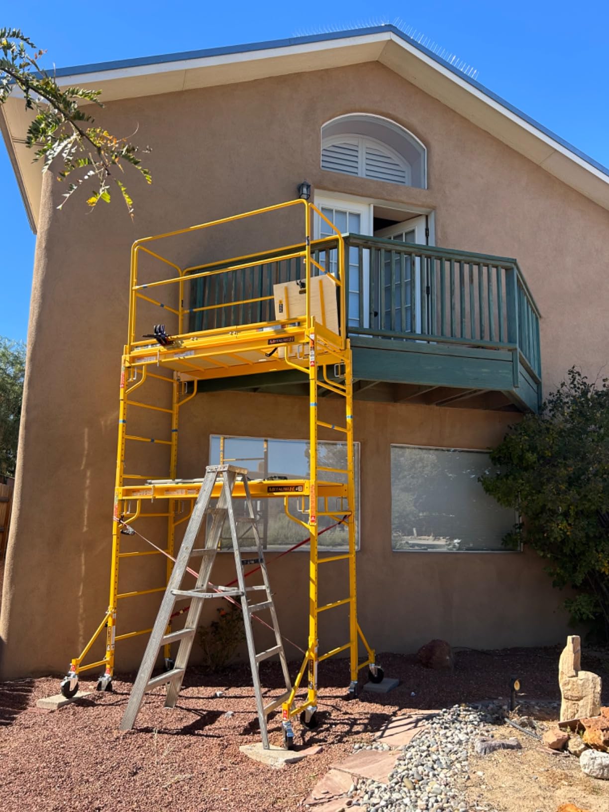 Metaltech Multipurpose 6'. Baker-Style Scaffold - 1, 000-Lb. Capacity, Steel, Model# I-CISC customer photo 2