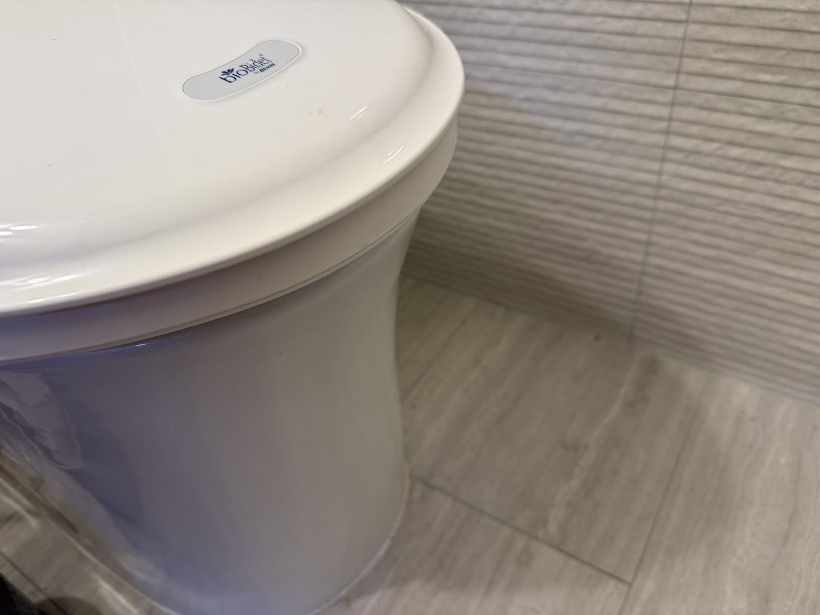 Bio Bidet Bliss BB1000 Electric Bidet Toilet Seat, Warm Water with Air Dryer, Heated Seat with Slow Close Lid, Remote Control, Elongated White customer photo 2