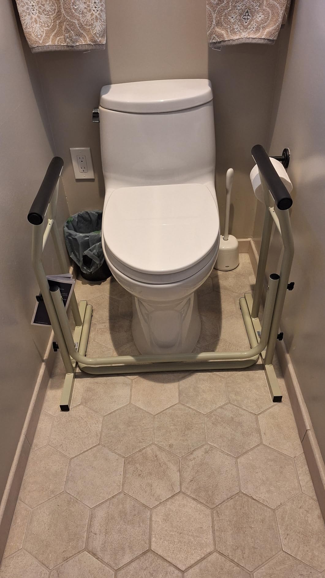Drive Medical Freestanding Toilet Safety Frame Grab Bar Rail, White | Freestanding Design Supports Users Up to 300 Pounds with Sturdy Grab Bar for Added Toilet Stability customer photo 2
