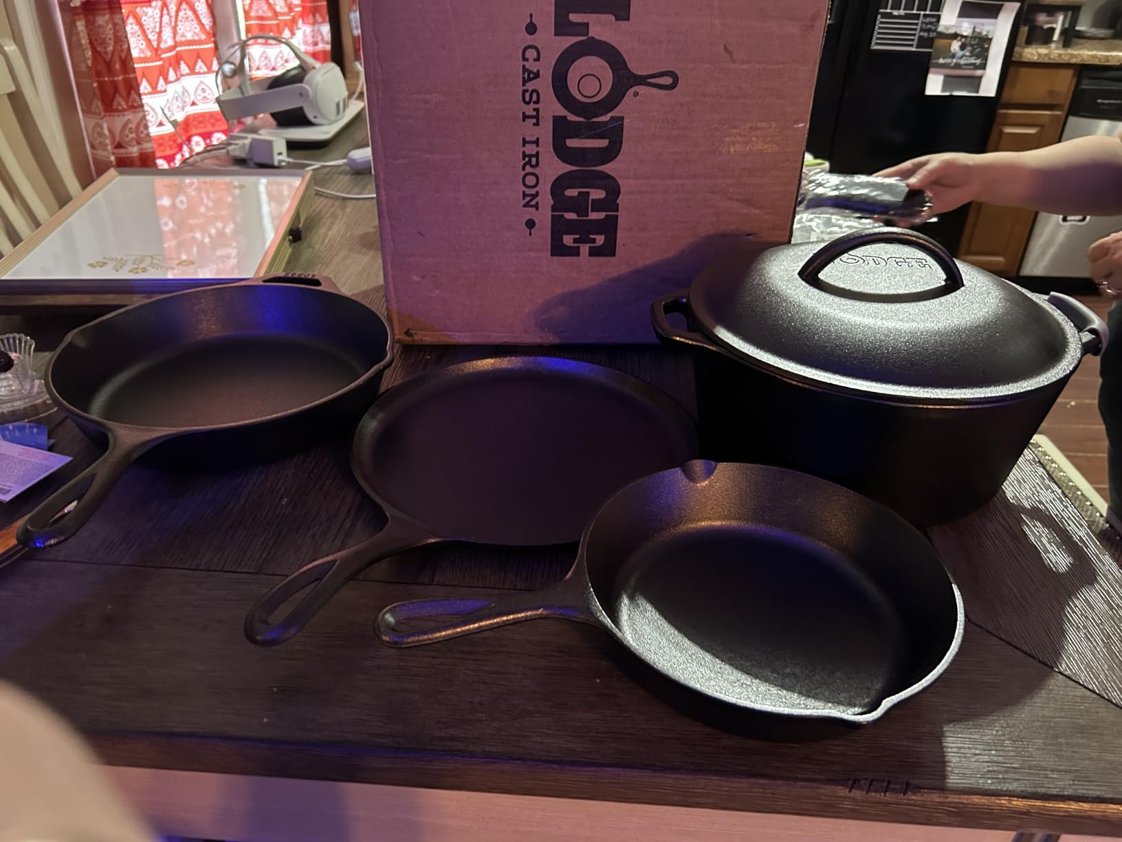 Lodge Cast Iron 5-Piece Set, PFAS-Free Pre-Seasoned Kitchen Set | Includes Skillets, Griddle & Dutch Oven for Non-Toxic Everyday Cooking, Made in USA customer photo 1