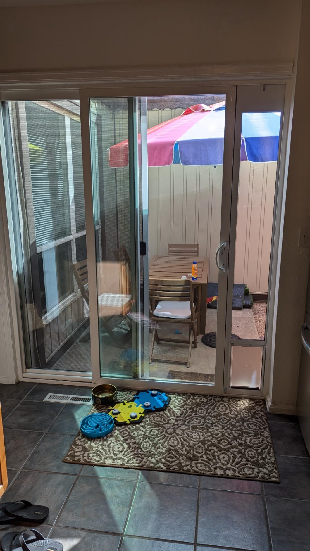 PetSafe Sliding Glass Pet Door, Large - For Dogs up to 100 lbs customer photo 1