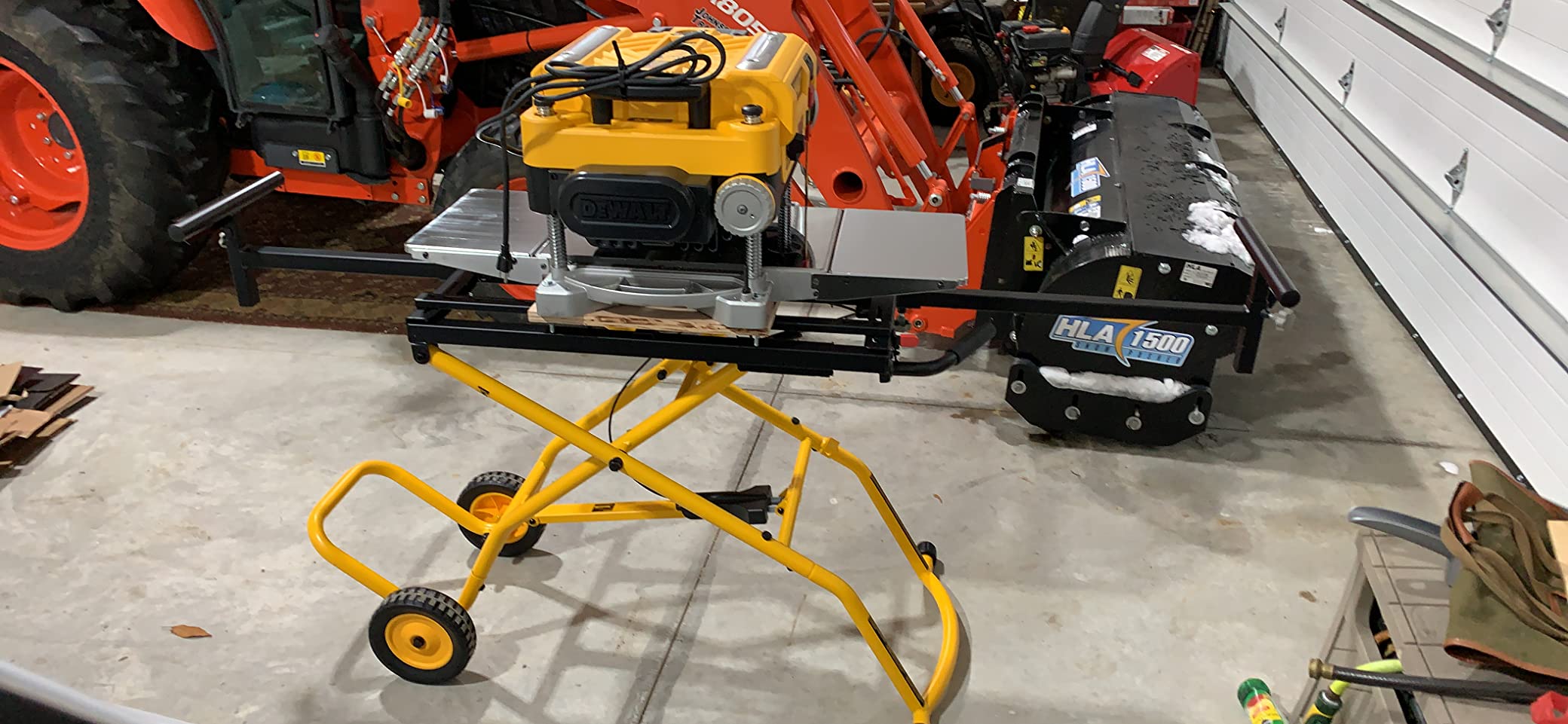DEWALT Miter Saw Stand With Wheels, 32-1/2 in. x 60 in Foldable Rolling Stand, Adjustable Height, Durable Steel, 8 ft. Material Support, Universal Mounting Rails (DWX726) customer photo 1