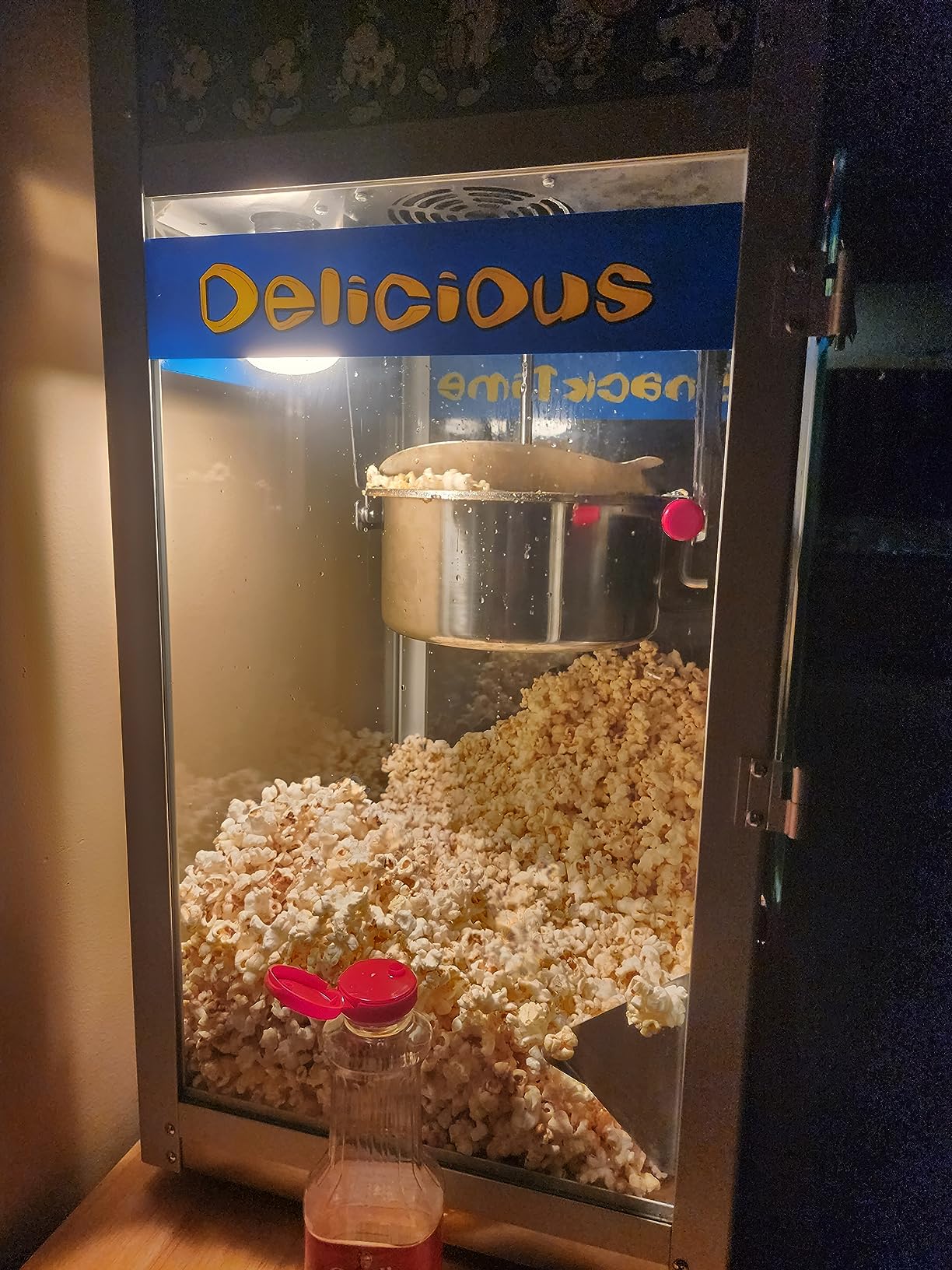 Great Northern Popcorn Company 6210 Pop Heaven Commercial Quality Popcorn Popper Machine, 12 Ounce, Blue, Makes 80 Cups customer photo 1
