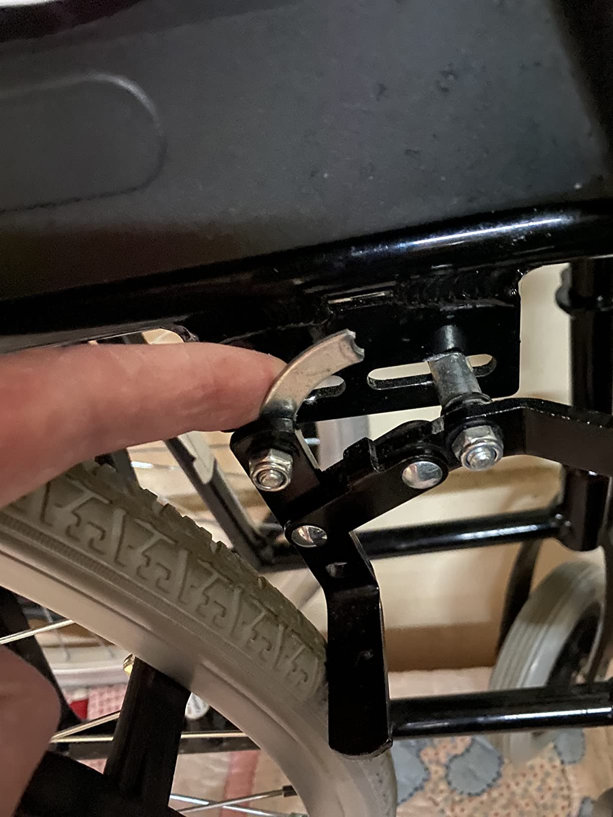 Karman 24 pounds LT-980 Ultra Lightweight Wheelchair, Black | 24 pounds customer photo 2