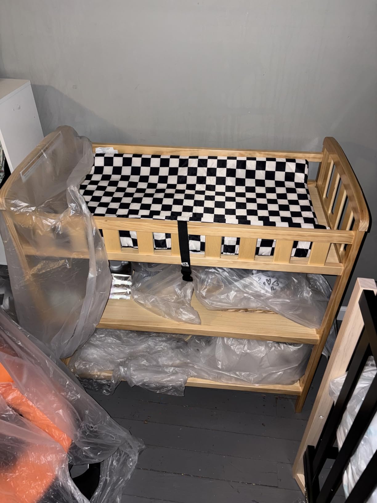 Dream On Me Emily Changing Table - Natural Pinewood with Pad customer photo 2