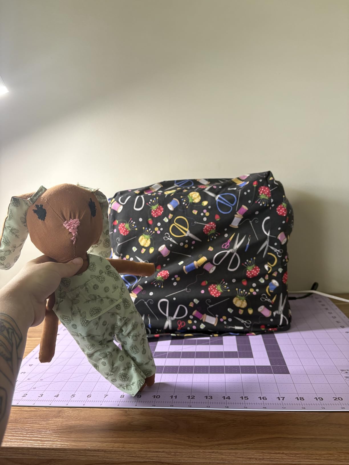 Brother HC1850 Sewing and Quilting Machine, 185 Built-in Stitches, LCD Display customer photo 1