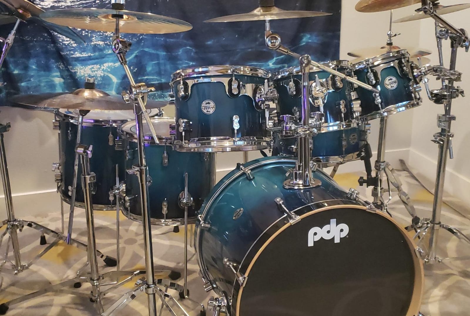 PDP By DW 5-Piece Concept Maple Shell Pack with Chrome Hardware Red to Black Fade customer photo 2