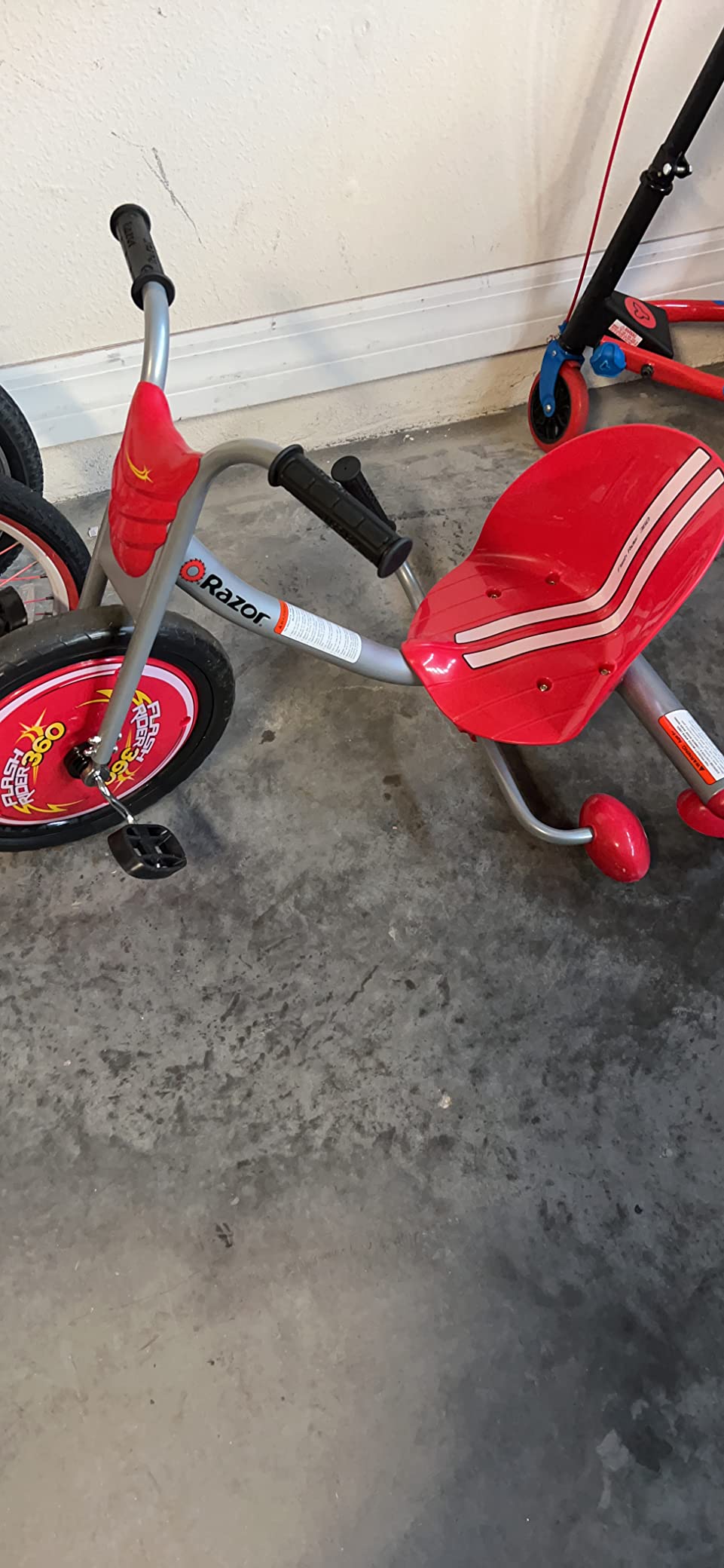 Riprider FlashRider 360 Drift Trike | Pedal Drifting Tricycle (Red) customer photo 1