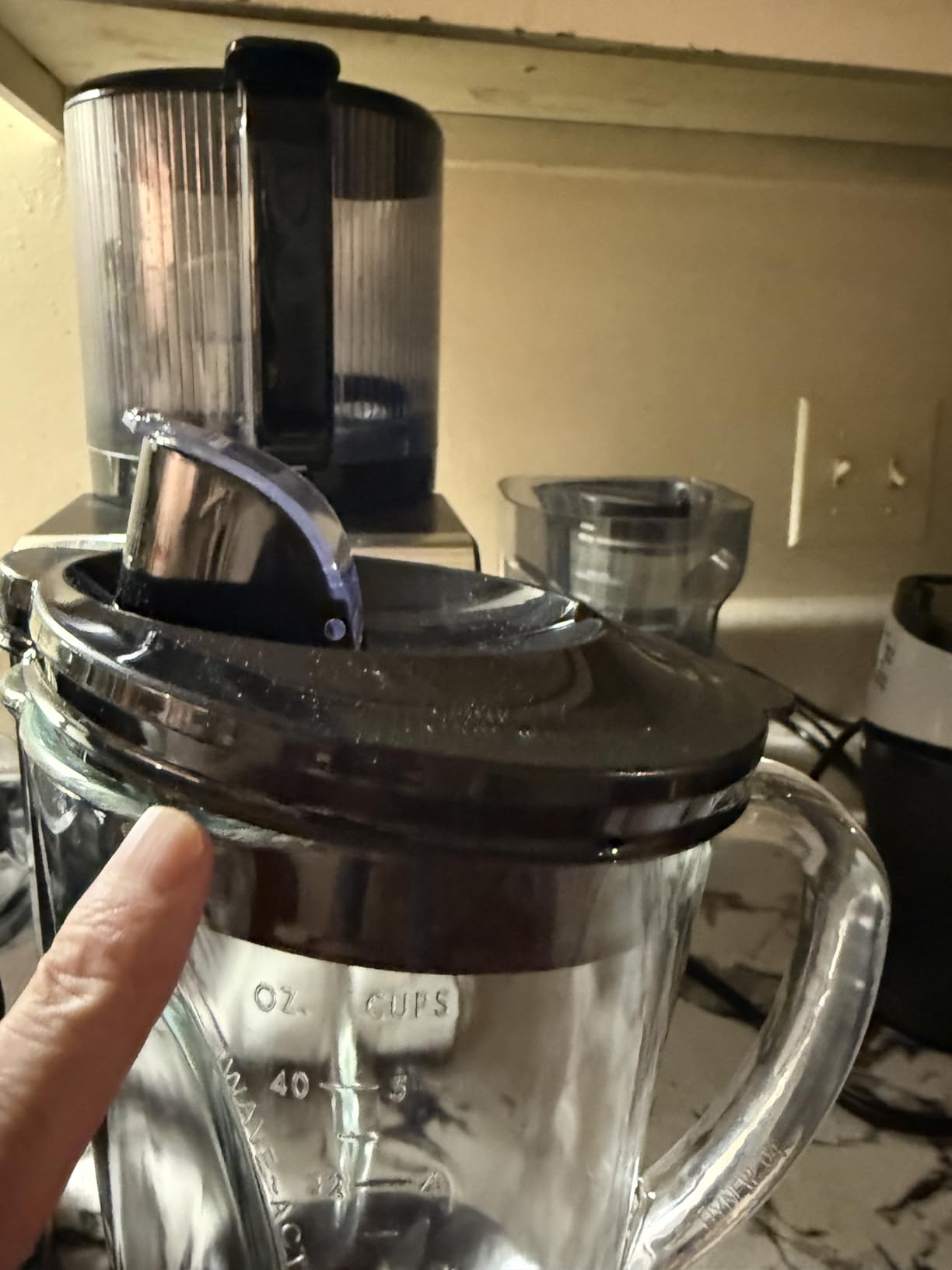 Hamilton Beach Power Elite Blender For Smoothies With Wave Action System, 40 oz Glass Jar, 700 Watts, 12 Functions customer photo 2
