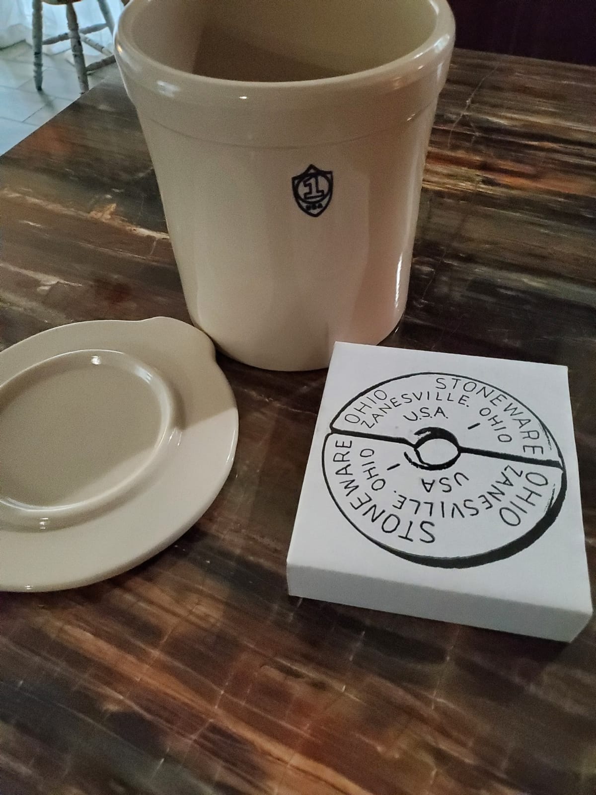 1-Gallon Stoneware Pickling Crock Complete Kit customer photo 2