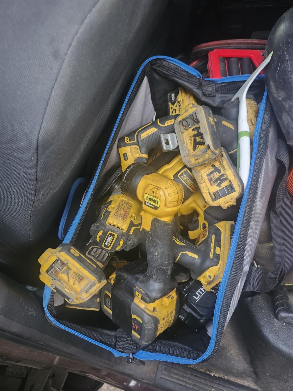 DEWALT 20V MAX XR Cordless Ratchet, 3/8