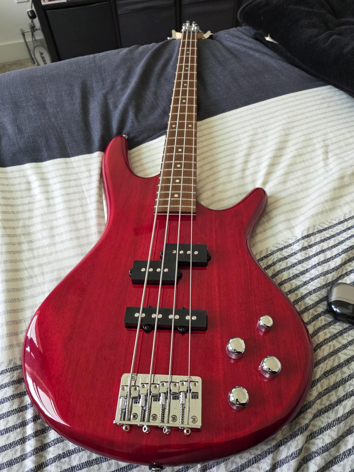 Ibanez GSR200BWNF GIO - Walnut Flat | Phat II EQ with Nyotah body and B10 bridge for intonation, tuning and resonance customer photo 2