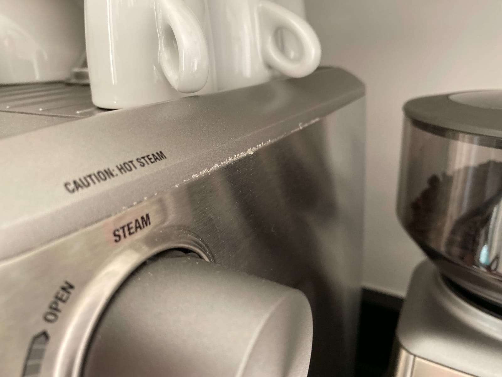 Breville BES920XL Dual Boiler Espresso Machine, Brushed Stainless Steel | Pull barista-quality espresso shots, lattes and cappuccinos at home with this manual coffee maker with LCD display customer photo 1