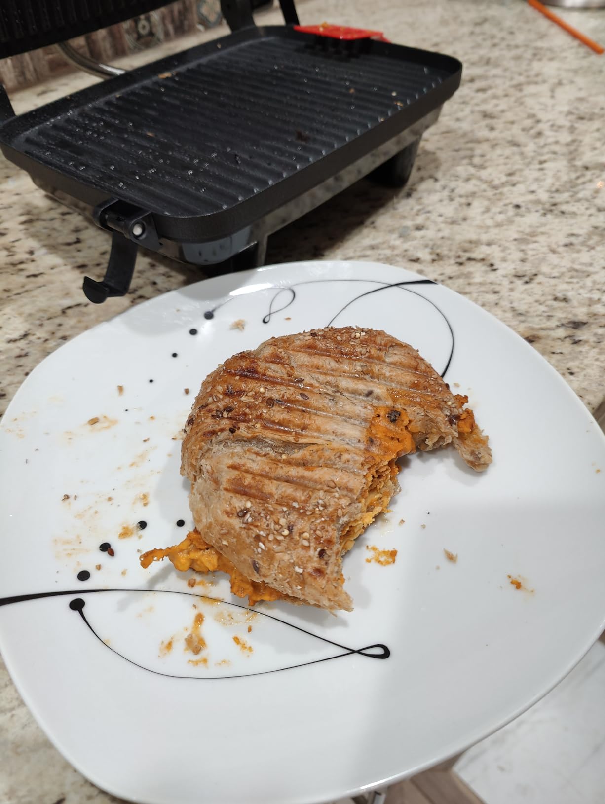 Hamilton Beach Panini Press, Sandwich Maker & Electric Indoor Grill | Floating Hinge Evenly Cooks Any Sandwich | Locking Lid | PFAS-Free Non-Stick 8