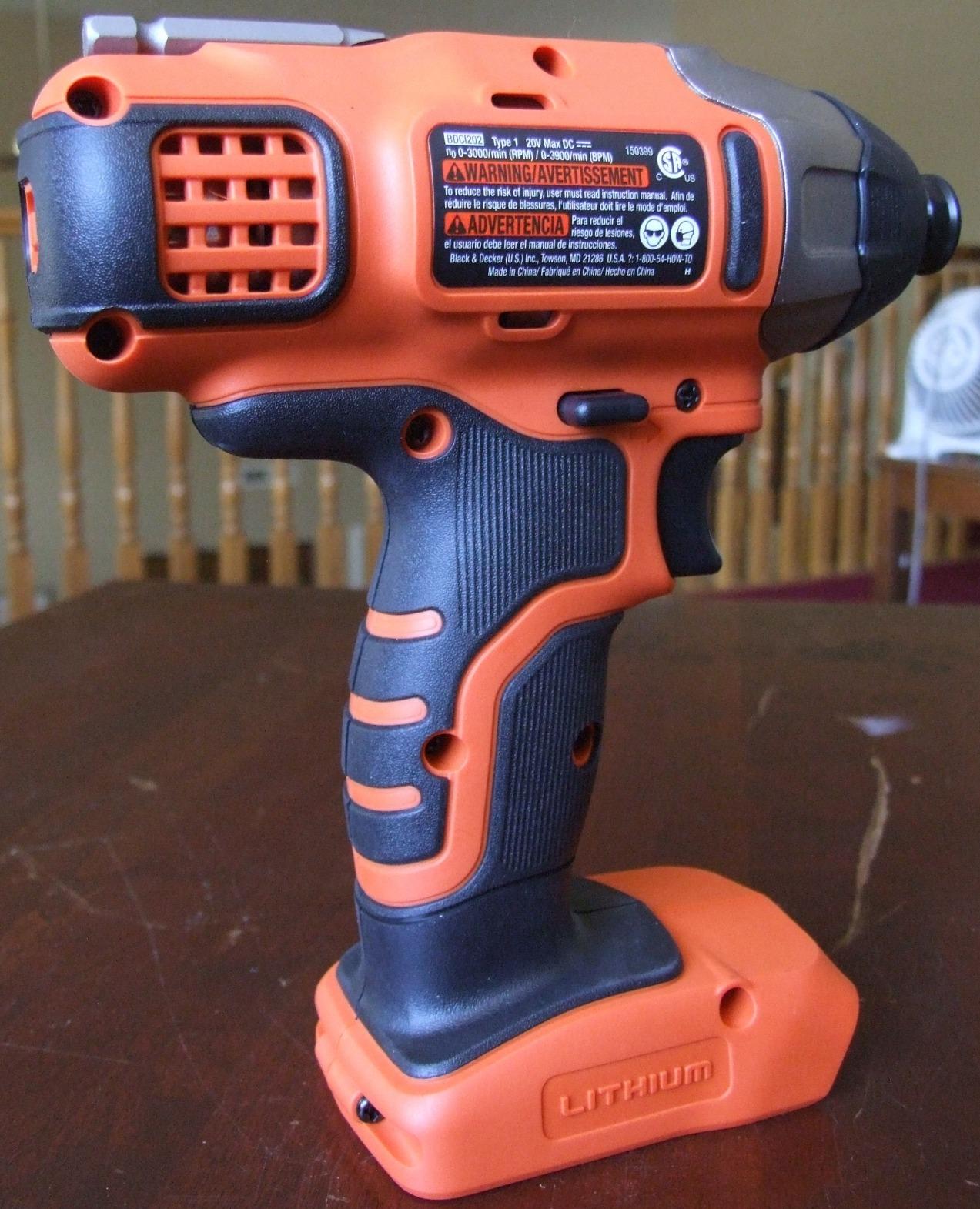 BLACK+DECKER 20V MAX POWERCONNECT 1/4 in. Cordless Impact Driver Kit (BDCI20C) customer photo 2