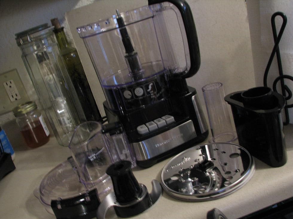 Hamilton Beach 12 Cup Stack & Snap Food Processor and Vegetable Chopper | BPA Free | Stainless Steel Blades | 2-Speed 450 Watt Motor | Easy Stacking Assembly | Black | 70725A customer photo 2