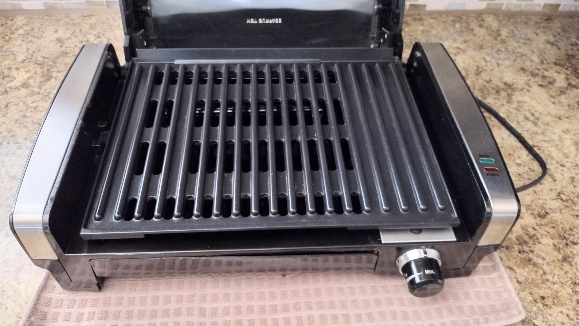 Hamilton Beach Electric Indoor Searing Grill With Lid & Viewing Window, 118 sq. in. PFAS-Free Non-Stick, Stainless Steel customer photo 2