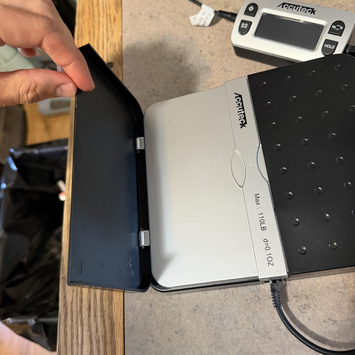 ACCUTECK 8580 High Capacity 110 Lbs High Accuracy 0.1OZ Digital Postal Scale with Remote Display, Batteries and USB Cable and AC Adapter Included customer photo 2