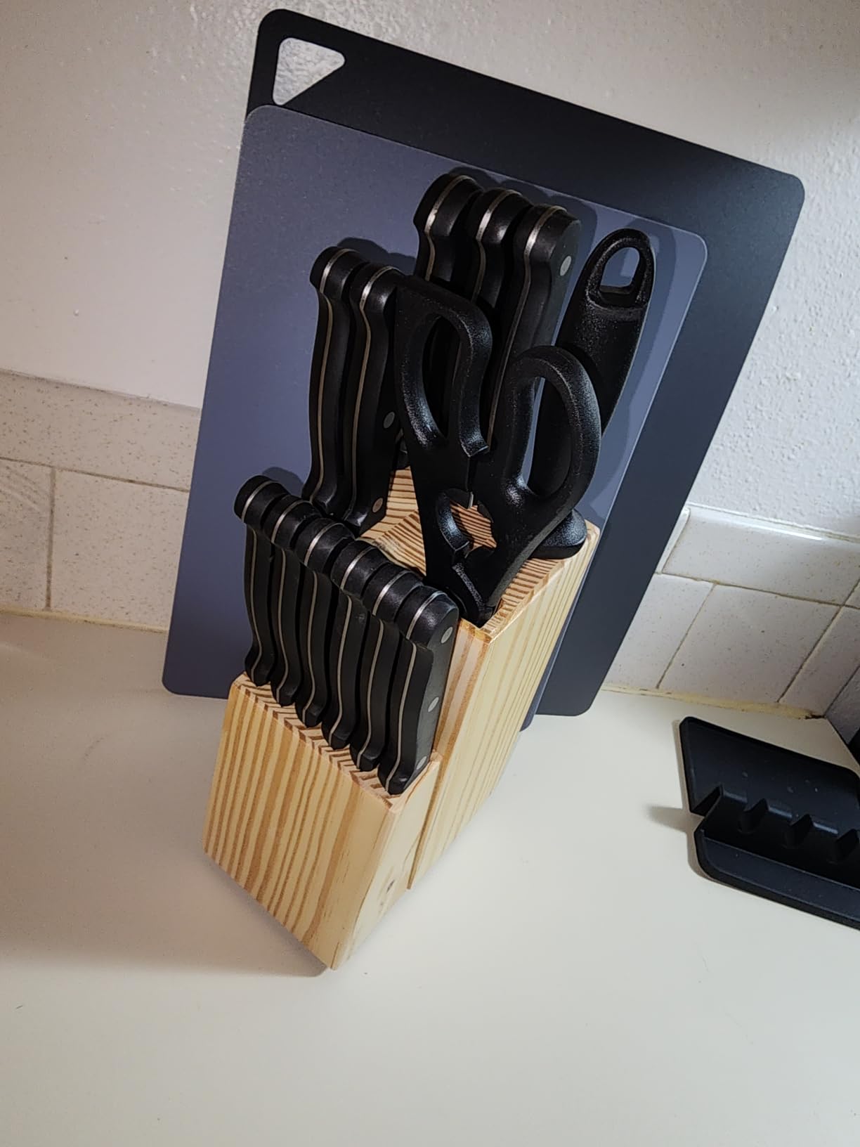Amazon Basics 14-Piece Set customer photo 1