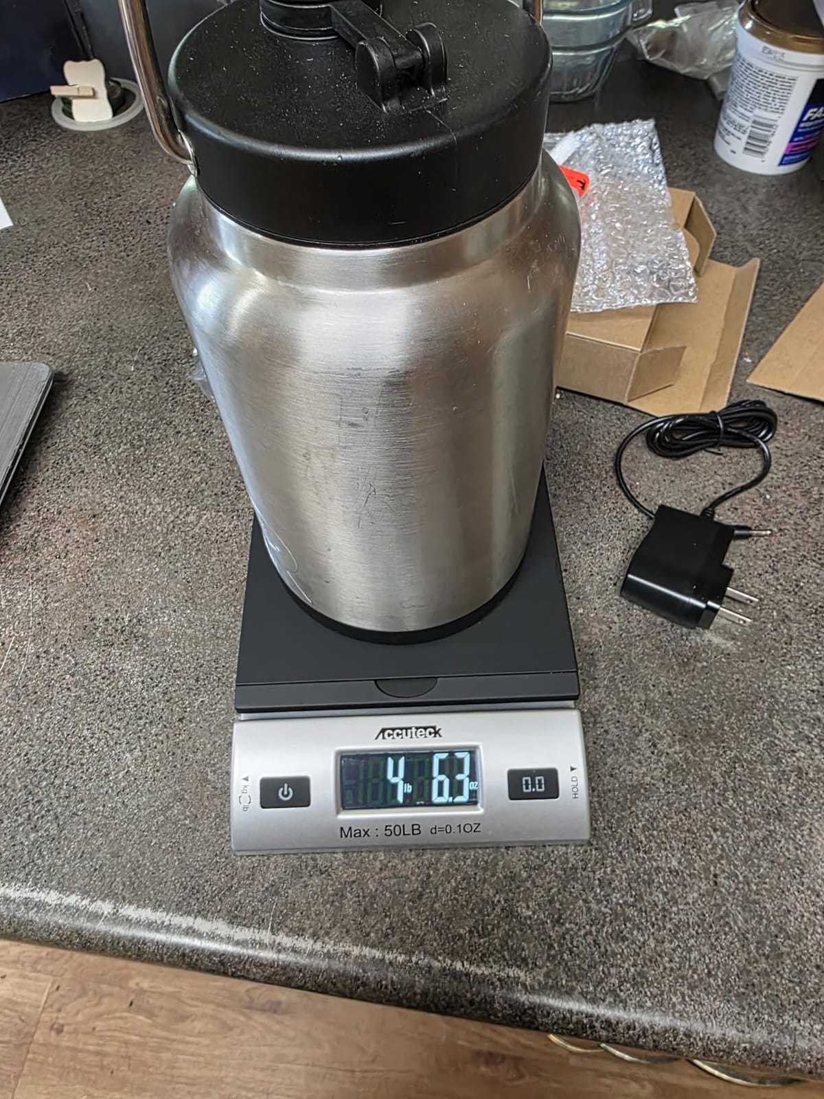 Accuteck 8250 High Accuracy Digital Shipping Scale and Postal Scale, 0.1oz Precision, 50Lb customer photo 1