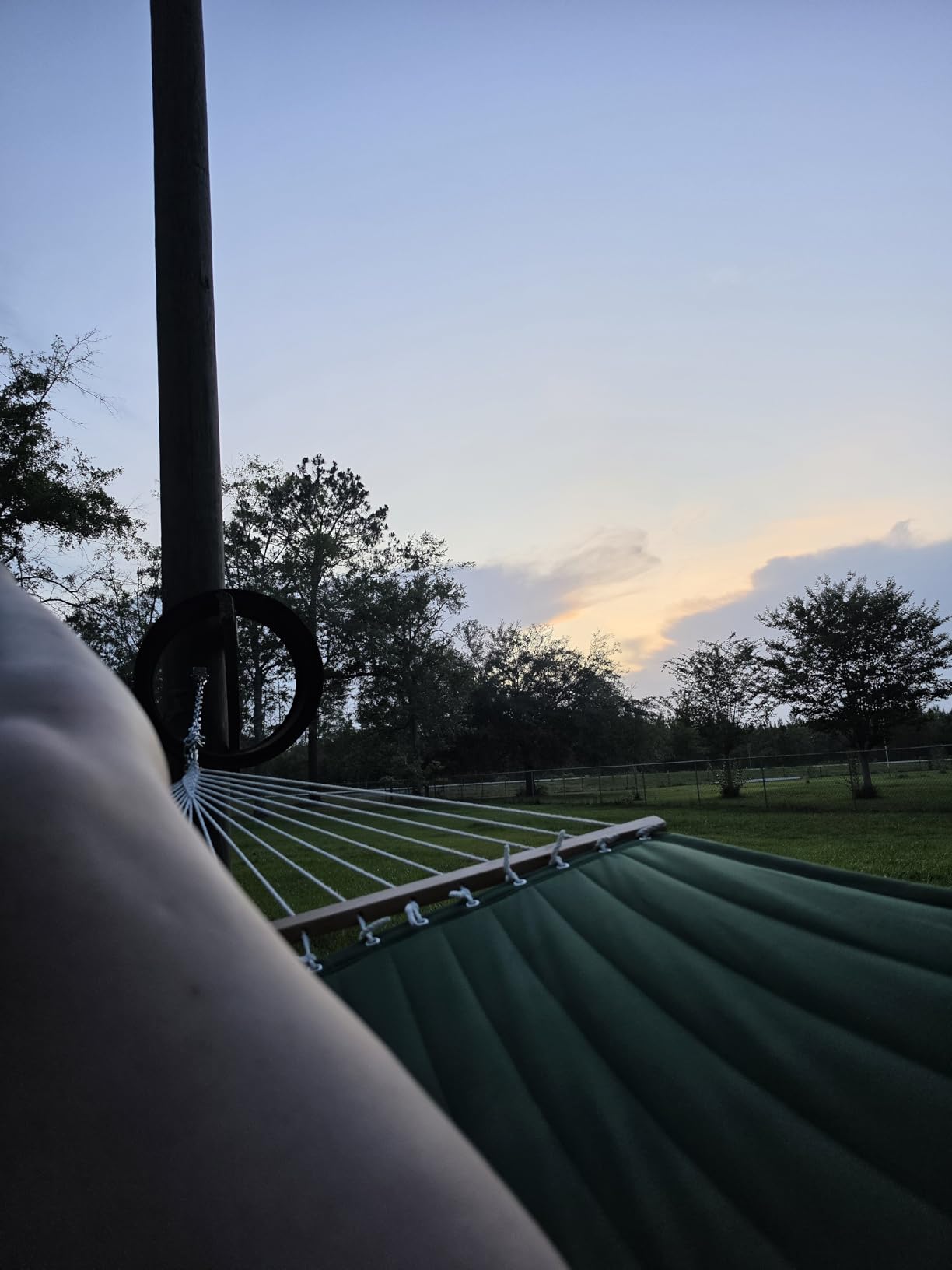Lazy Daze 12FT Double Quilted Hammock with Spreader Bar for Outside Natural | 2 Person Heavy Duty Hammock with Detachable Pillow and Carabiners for Outdoor Backyard Poolside, 450lbs Weight Capacity customer photo 1