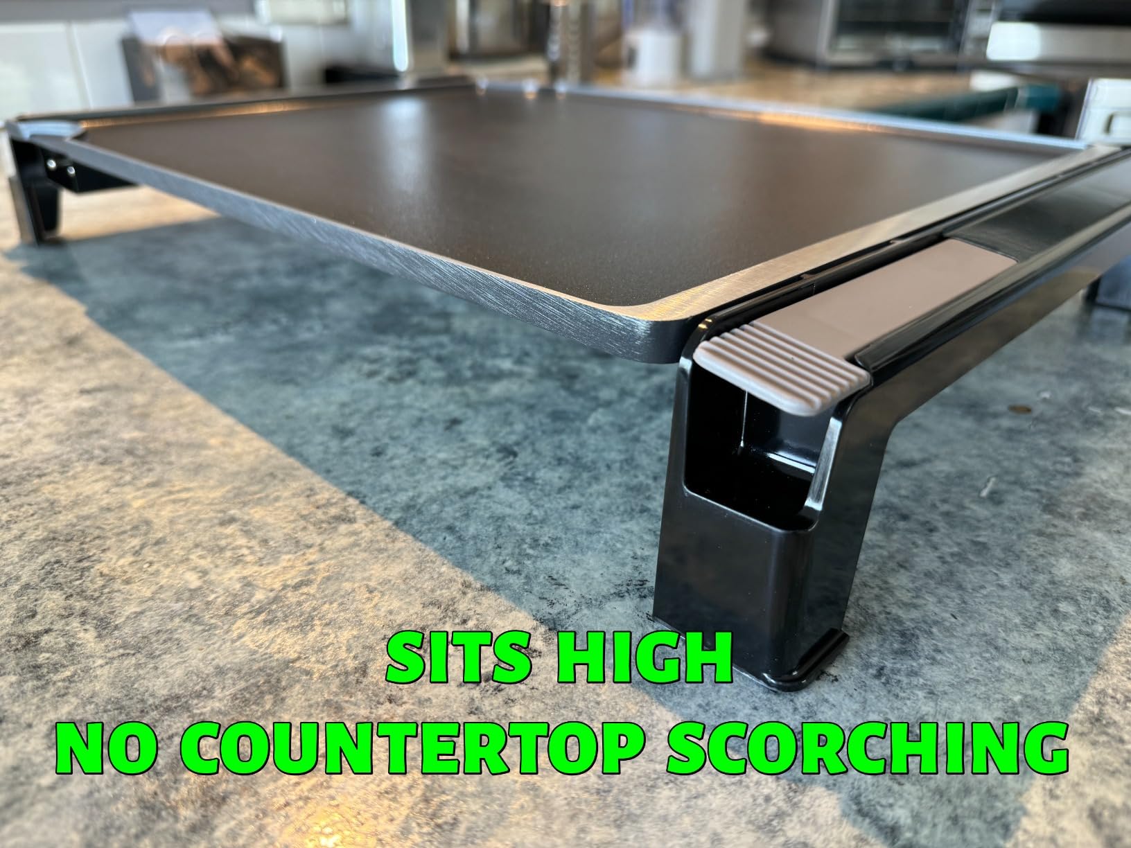 Presto 07073 Tilt-N-Fold X-Large Electric Griddle customer photo 2