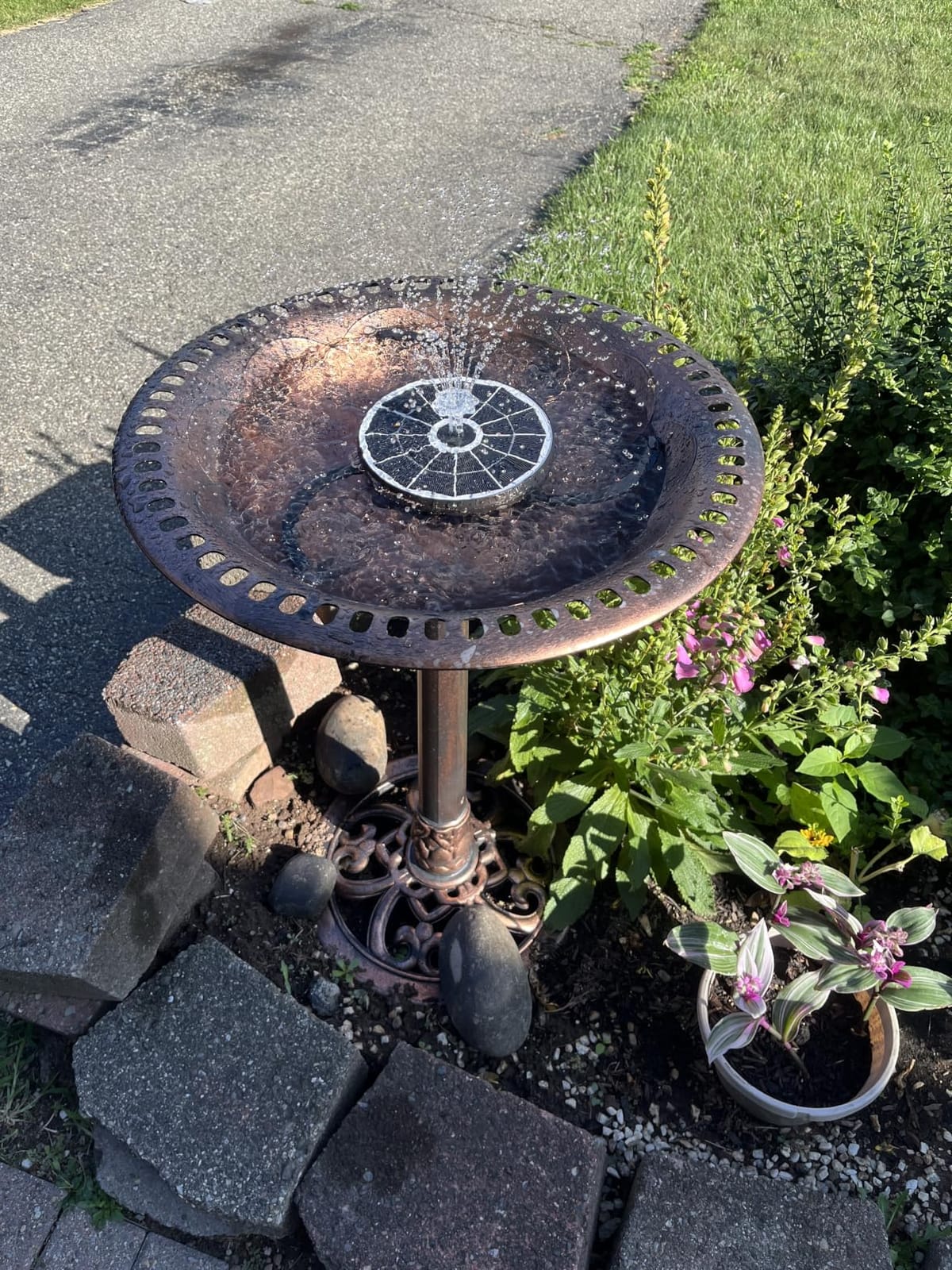 Best Choice Products 28in Pedestal Bird Bath, Vintage Outdoor Resin Accent Decoration w/Fleur-de-Lis Accents - Green customer photo 2