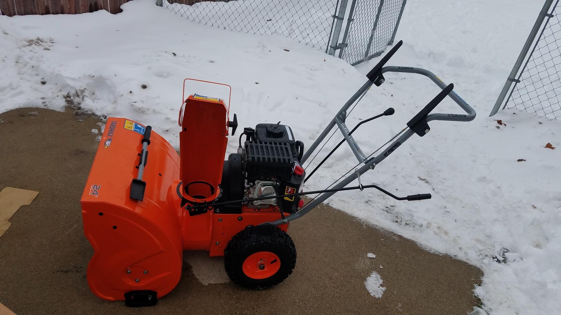 YARDMAX YB6770 26 in. 212 cc Two-Stage Self-propelled Gas Snow Blower with Push-Button Electric Start and Headlight customer photo 1