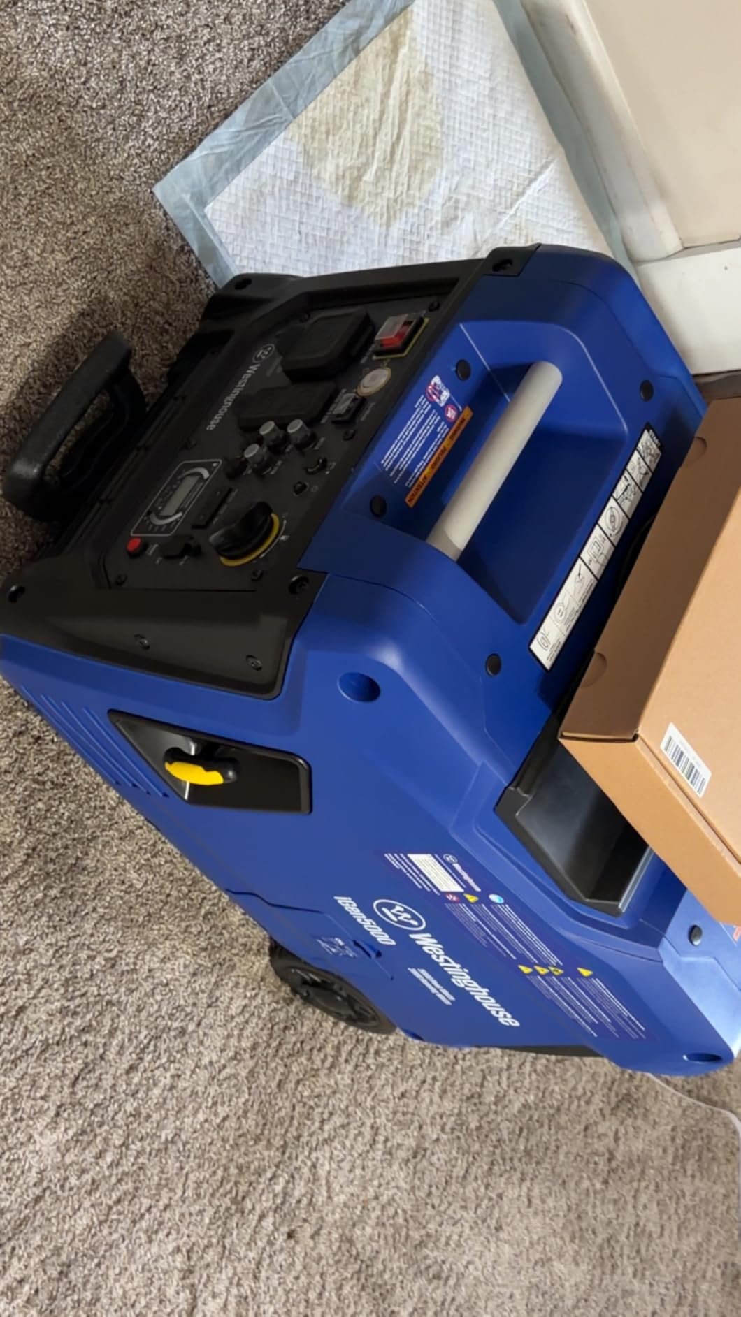 Westinghouse 5000 Peak Watt Super Quiet Portable Inverter Generator, Remote Electric Start with Auto Choke, Wheel & Handle Kit, RV Ready, Gas Powered, Parallel Capable customer photo 2