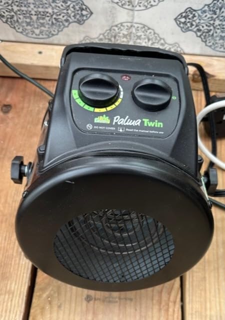 BioGreen Electric Greenhouse Heater & Fan with Digital Thermostat PALMA | 1500 Watts, 5100 BTU/hr | 5800 ft³/h Air Circulation -58 to 210.2°F | Stainless Steel | Spraywater Proof customer photo 1