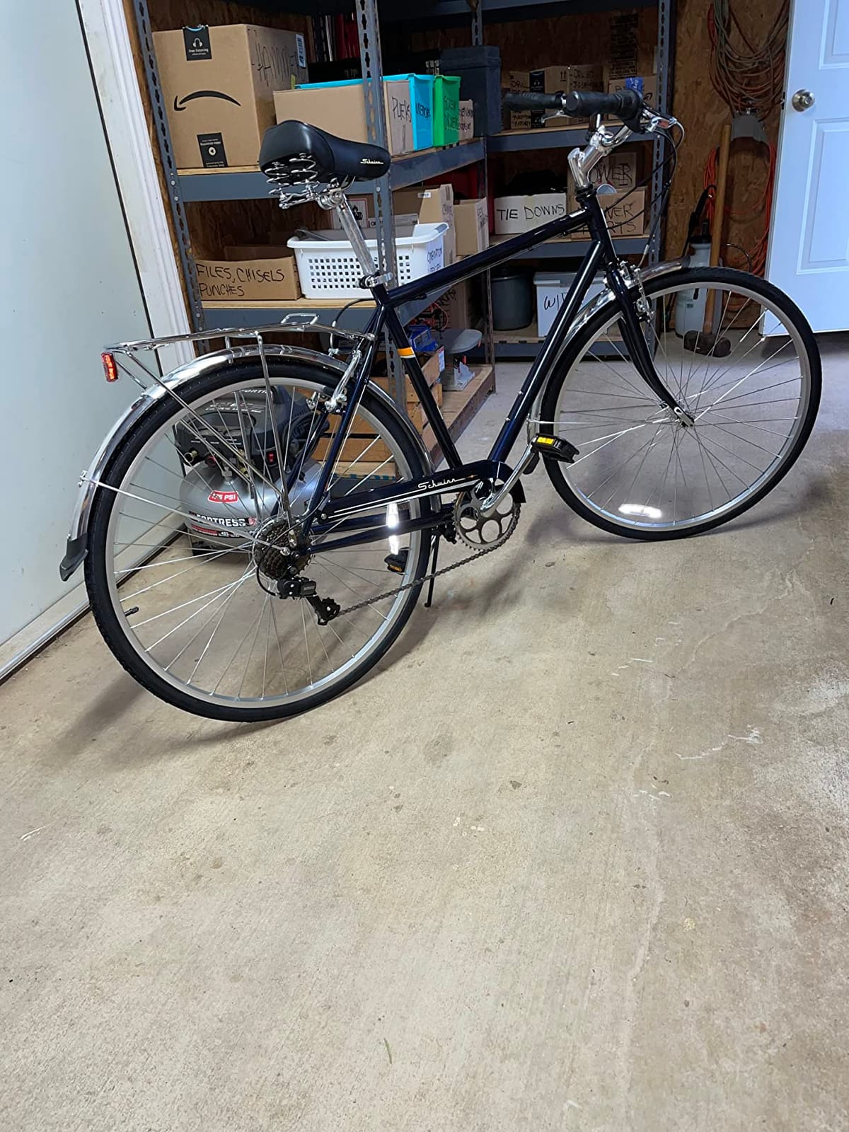 Wayfarer Hybrid Bike, 700c Mens and Womens Bike, 7-Speed Hybrid Bicycle, Retro Steel Frame, Front and Rear Linear Pull Brakes, Fenders, Cargo Space, Adult Bicycle customer photo 2
