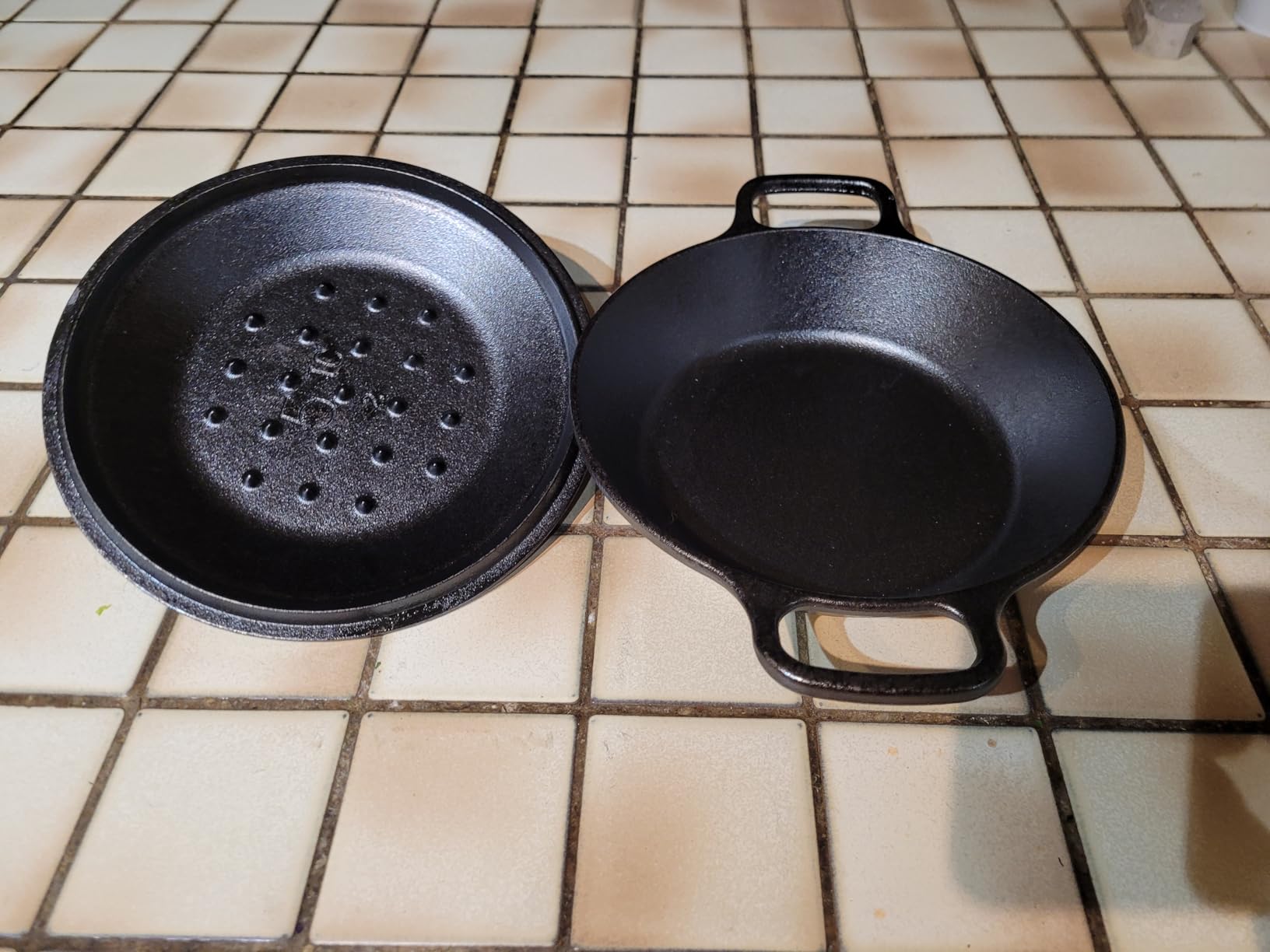 Lodge Pre-Seasoned Cast Iron Dual Handle Pan, PFAS-Free, 12 Inches customer photo 1