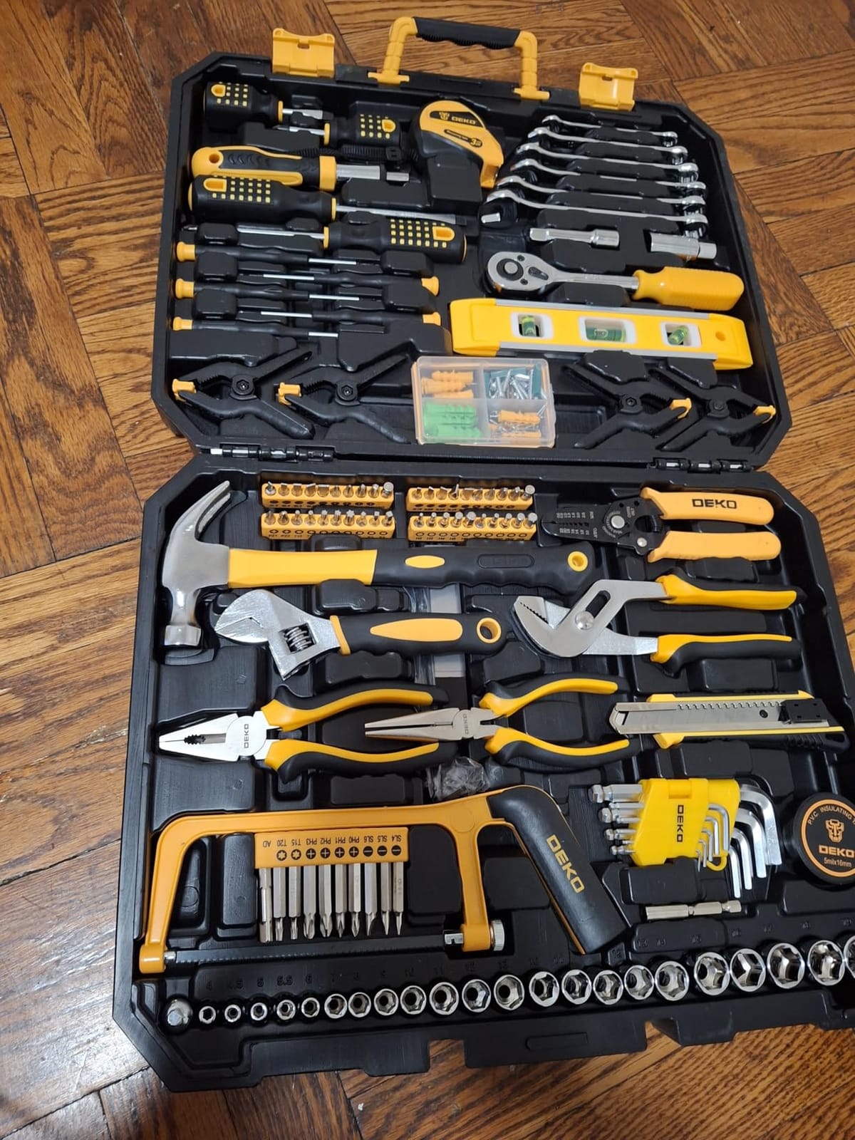DEKOPRO 228 Piece Socket Wrench Auto Repair Tool Combination Package Mixed Tool Set Hand Tool Kit with Plastic Toolbox Storage Case customer photo 2