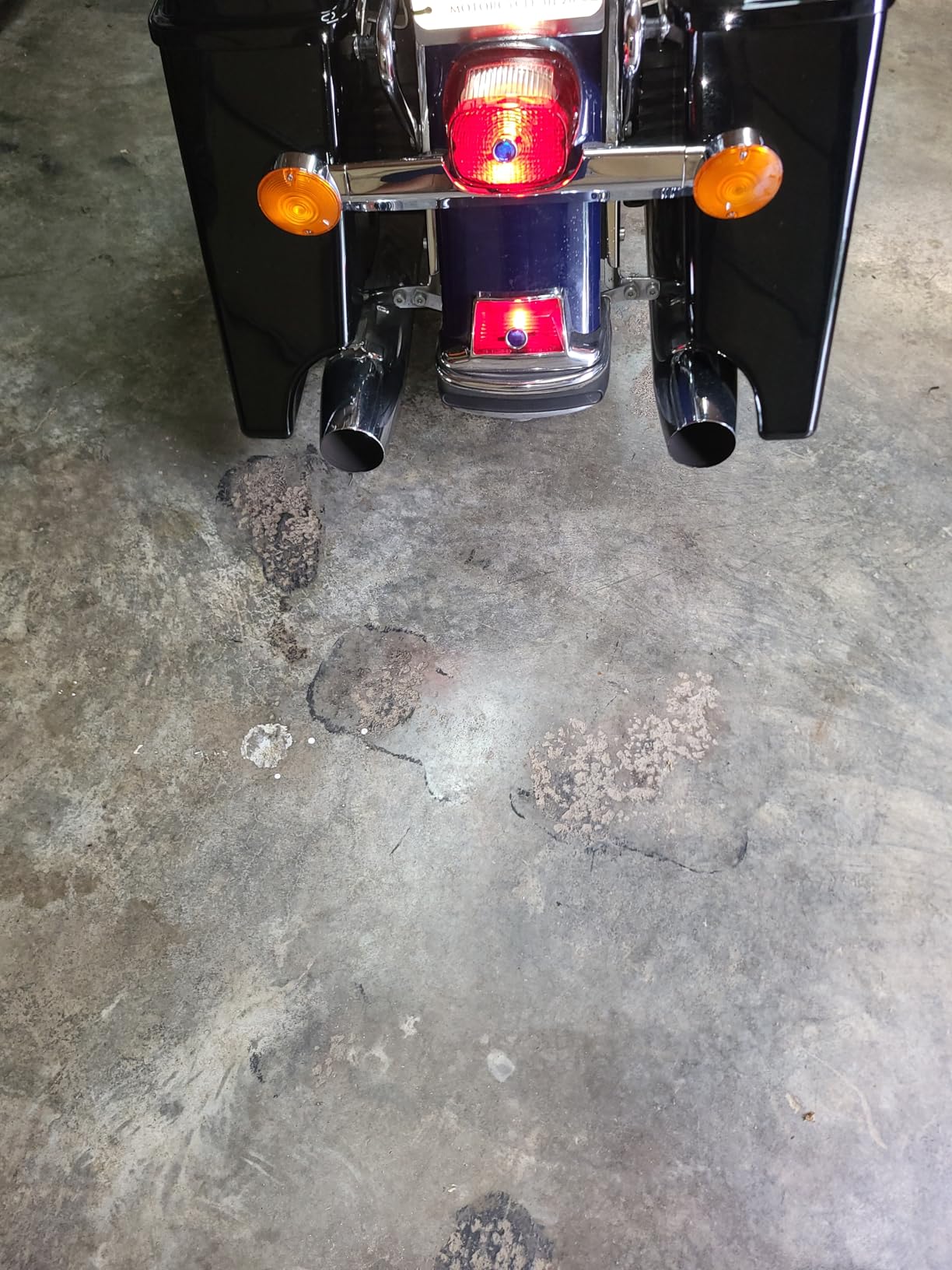 XMT-MOTO 5 Inch Vivid Black Stretched Extended Hard Saddlebags for Harley Davidson Touring 1993-2013 customer photo 2
