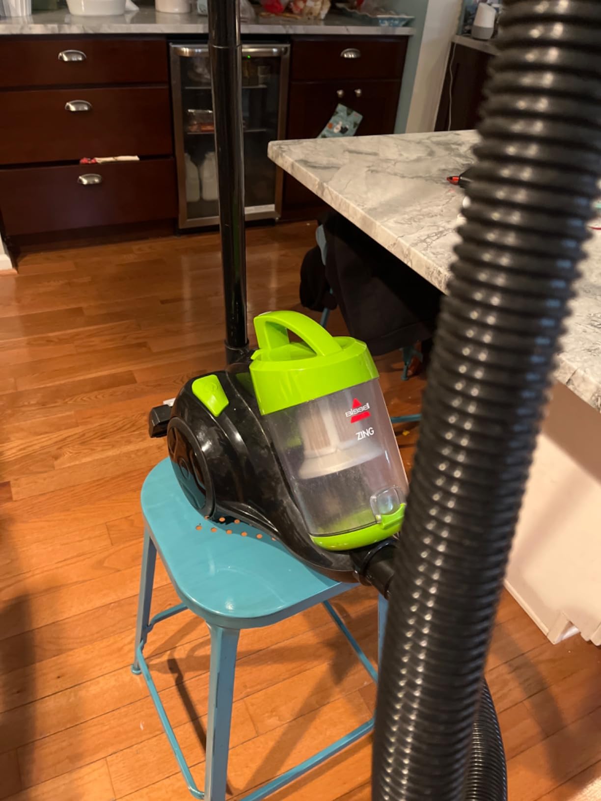 Bissell 2156A Zing Canister Bagless Vacuum customer photo 1