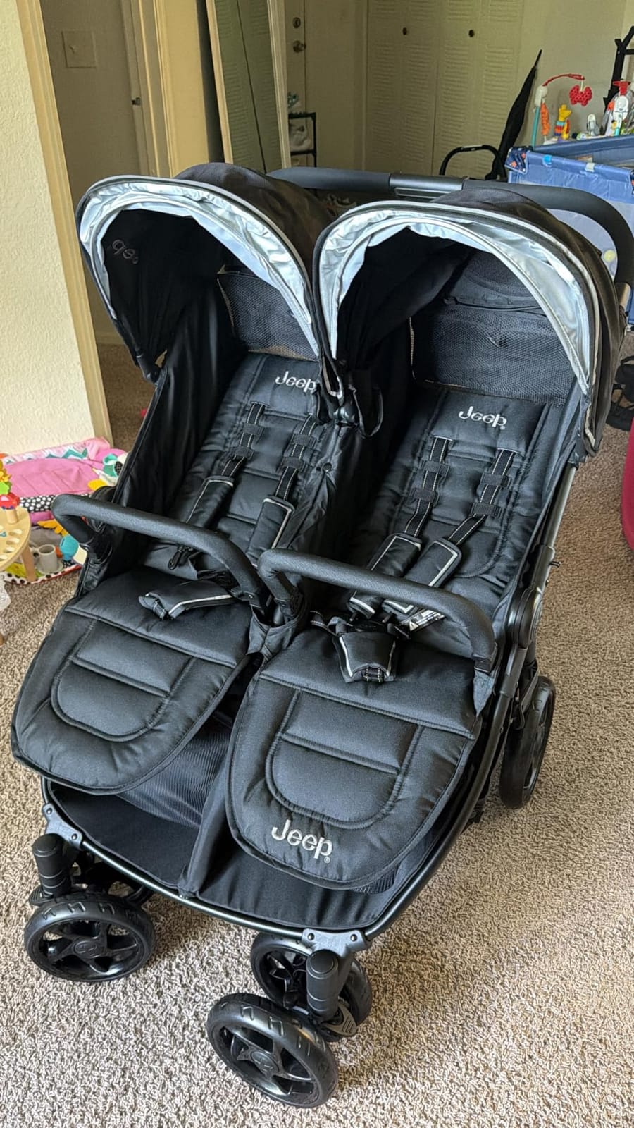 Jeep Destination Ultralight Side x Side Double Stroller, Midnight customer photo 2