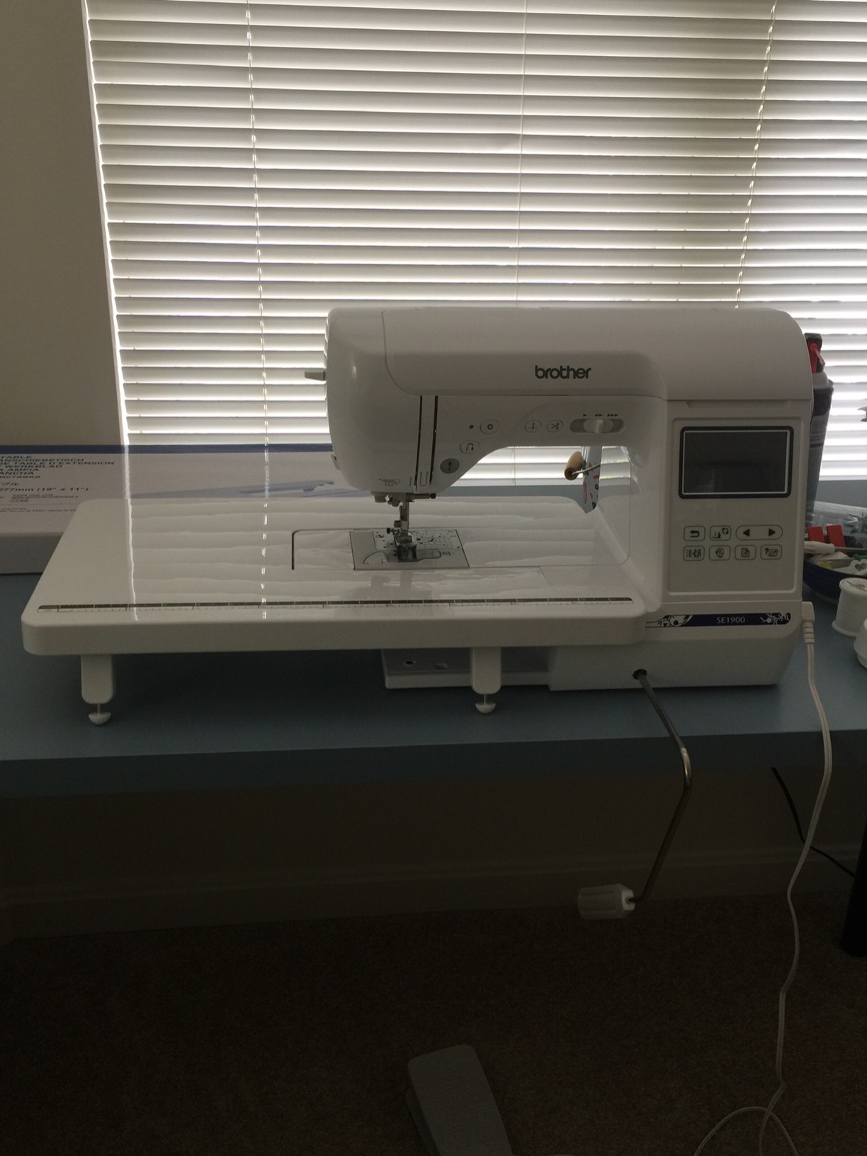 Brother SE1900 Sewing and Embroidery Machine, 138 Designs, 240 Built-in Stitches, 5