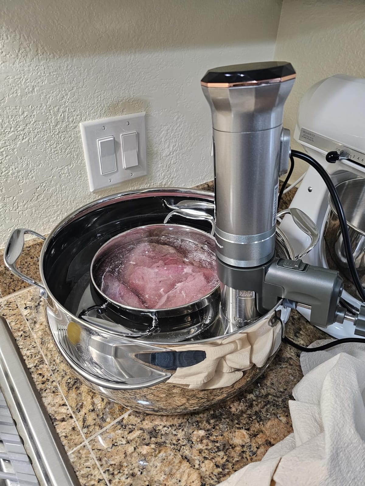KitchenBoss Sous Vide Cooker Machine Ultra-quiet 1100 Watts Sous Vide G300S | Precision Cooker IPX7 Waterproof Stainless Steel, Suvee Cooker Immersion Circulator Accurate Temp Digital LED Touch Screen customer photo 2