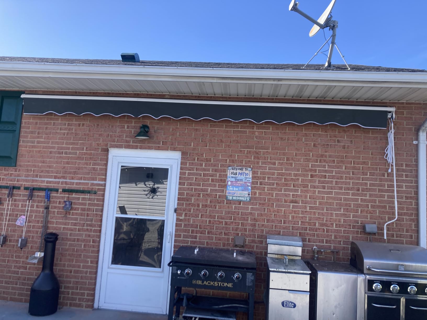 ALEKO 20x10 ft Electric Retractable Patio Awning customer photo 2