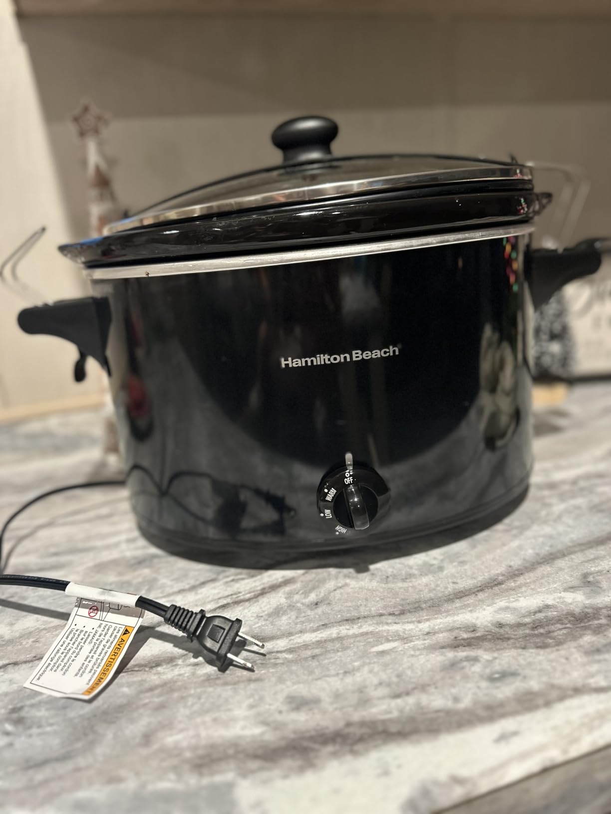 Hamilton Beach Stay or Go Extra Large 10 Quart Portable Slow Cooker | 3 Heat Settings | Lid Lock For Mess-Free Travel | Dishwasher-Safe Stoneware Crock & Glass Lid | Black | 33195G customer photo 1